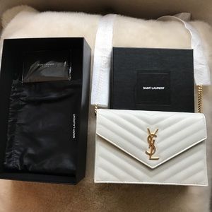 *BRAND NEW* Saint Laurent Envelope Chain Wallet